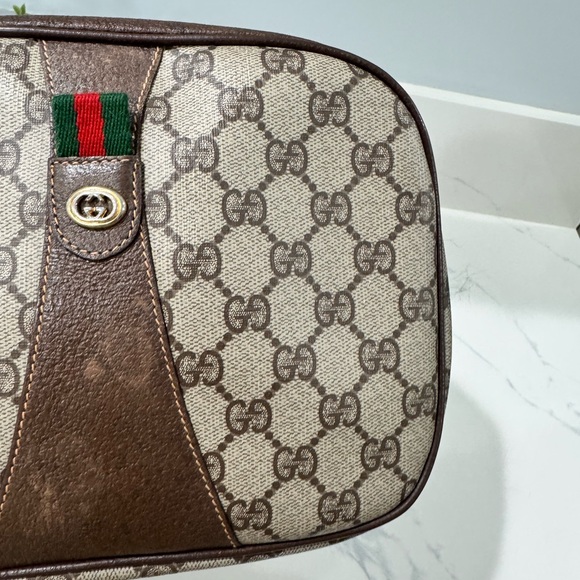 SOLD-Authentic Vintage Gucci Brown Monogram Wristlet Bag - Picture 5 of 16